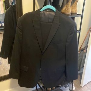 Egara slim fit suit jacket and pants